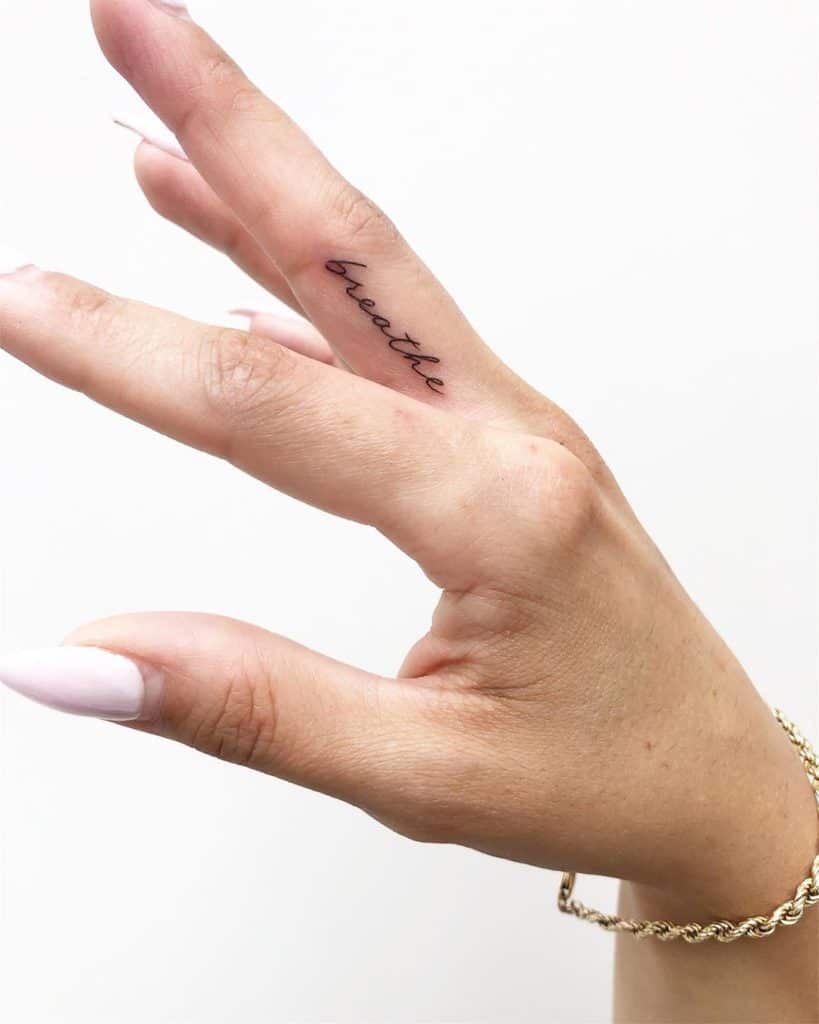Finger Tattoos Designs Aftercare And Answers To Your Questions Chronic Ink